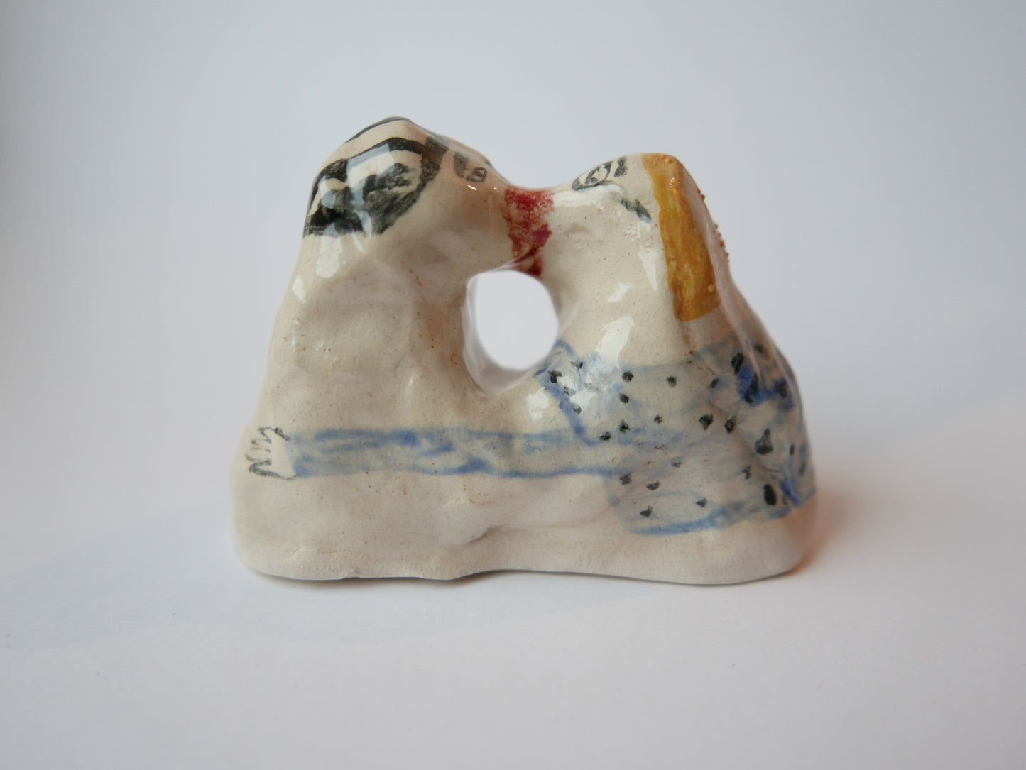 Kissers - A Ceramic Ornament