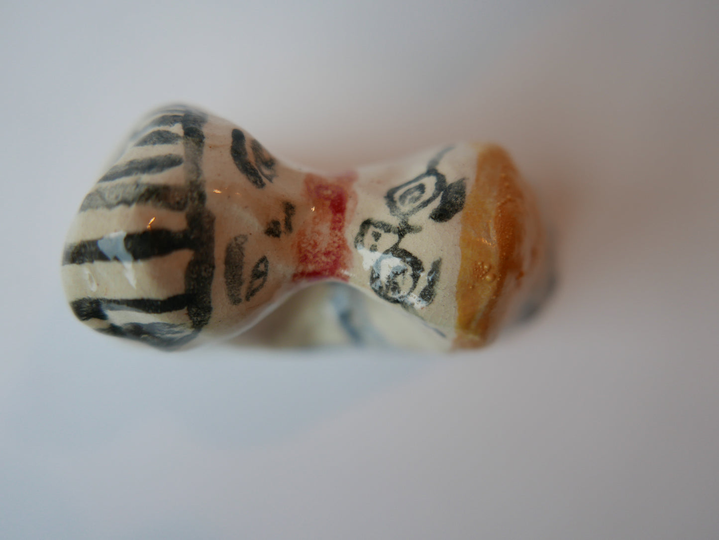 Kissers - A Ceramic Ornament