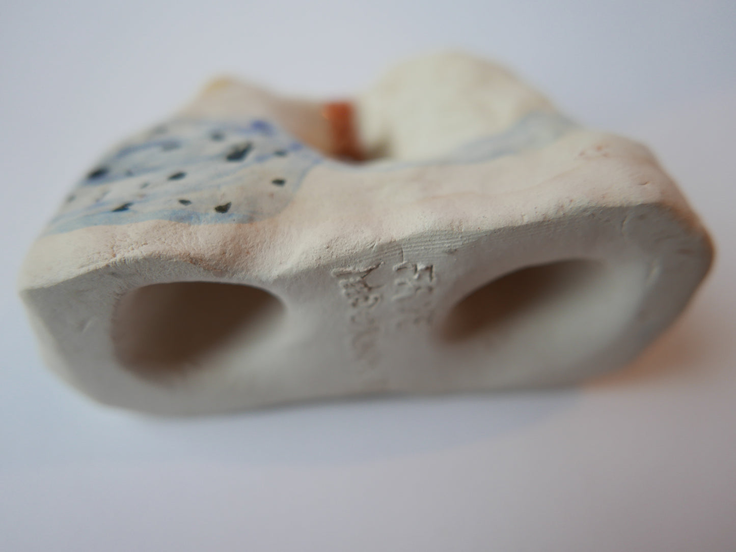 Kissers - A Ceramic Ornament