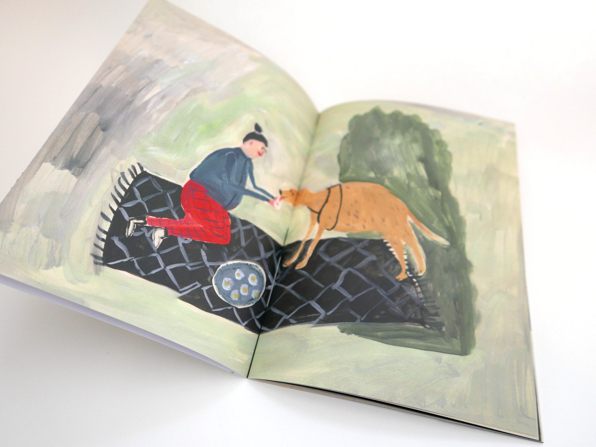 Women and their Dogs | Faye Moorhouse | A Zine
